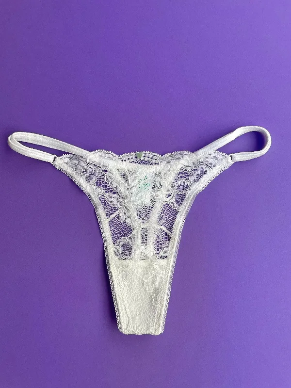 Clo: Fortuna Lace Adjustable String Thong - White